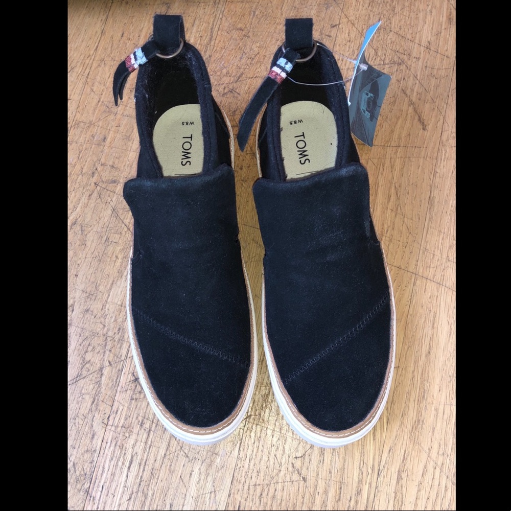Tom's Suede water resistant slip-ons